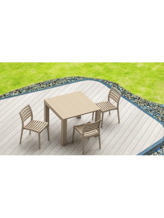 Ares-voorzitter, modderkleur Ares-voorzitter, modderkleur